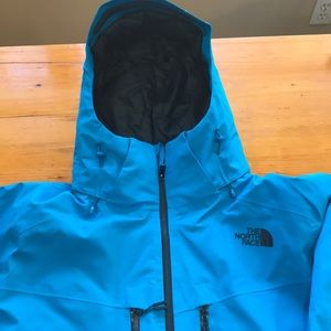 north face chakal jacket hyper blue